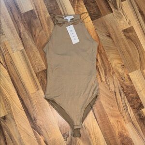 Gaze Camel High-Neck Bodysuit